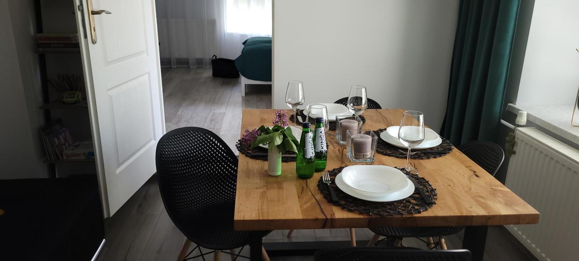 Jezow Sudecki Apartamenty Pod Uwalonym Debem מראה חיצוני תמונה